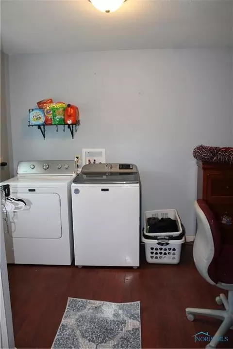 5064 S Eber Rd, Monclova, OH 43542 photo 14
