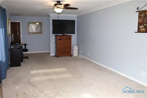 5064 S Eber Rd, Monclova, OH 43542 photo 4