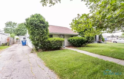 3453 Buckeye St, Toledo, OH 43608