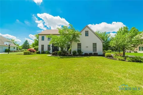 3426 Nordic Way Dr, Maumee, OH 43537