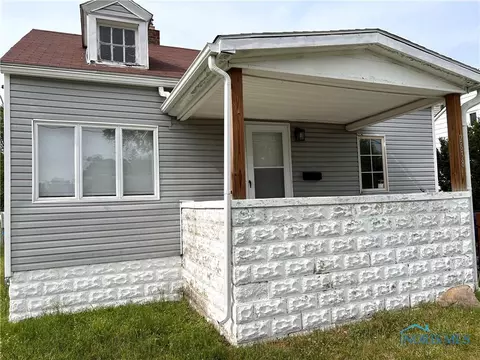 2638 Jutland St, Toledo, OH 43613