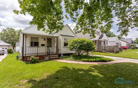 3248 Escott Ave, Toledo, OH 43614