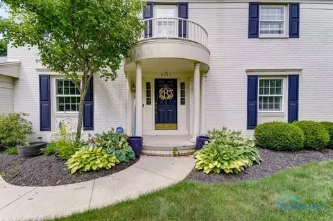 5311 Brookfield Ln, Sylvania, OH 43560
