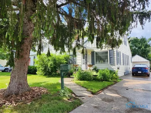 3052 Cragmoor Ave, Toledo, OH 43614