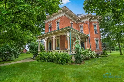324 N Main St, Mount Blanchard, OH 45867