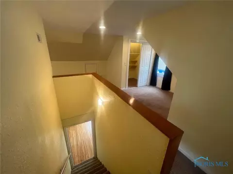522 Continental Blvd, Toledo, OH 43607 photo 13