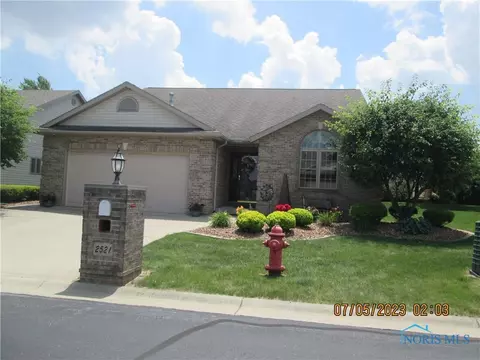 2521 Burberry Ct #6, Findlay, OH 45840