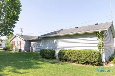 205 E Bailey St, Payne, OH 45880 photo 10