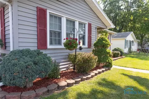 205 E Bailey St, Payne, OH 45880 photo 11