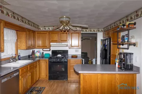 205 E Bailey St, Payne, OH 45880 photo 25