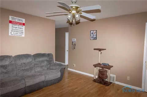 205 E Bailey St, Payne, OH 45880 photo 28