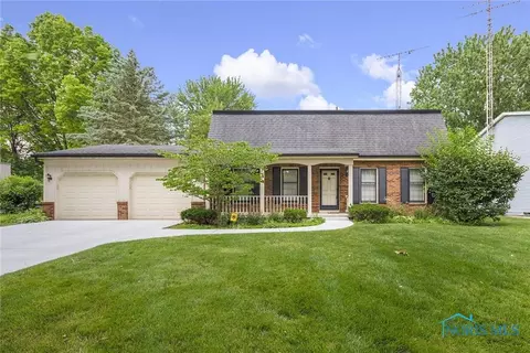 2414 Whitechapel Dr, Toledo, OH 43614
