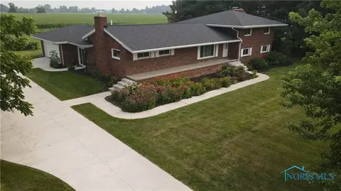 12530 Angola Rd, Swanton, OH 43558