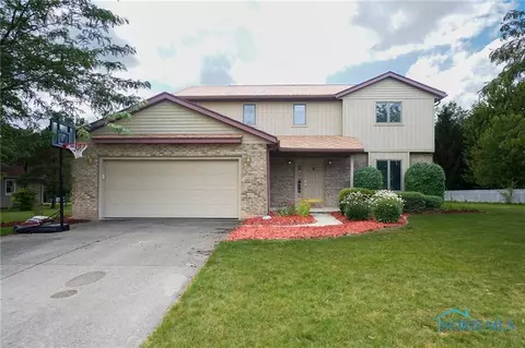 830 Nutmeg Ln, Findlay, OH 45840