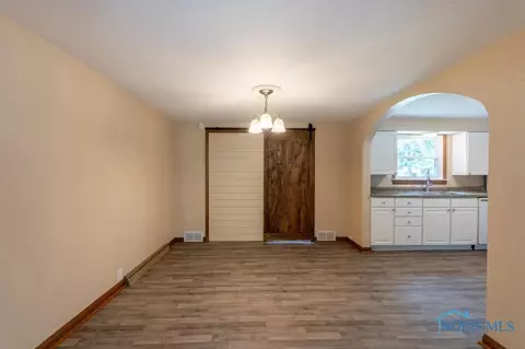106 Lincoln St, Lyons, OH 43533 photo 11