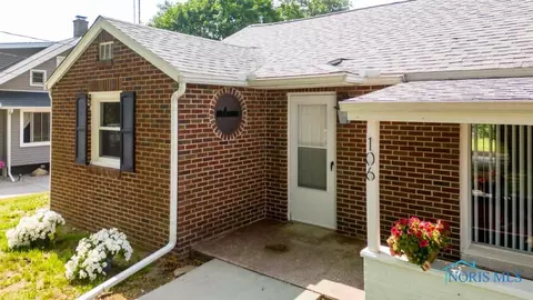 106 Lincoln St, Lyons, OH 43533 photo 7