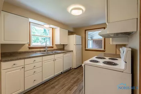 106 Lincoln St, Lyons, OH 43533 photo 17