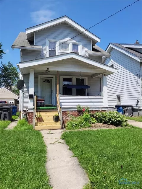 3607 Burton Ave, Toledo, OH 43612