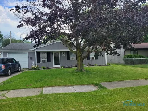 6024 Villamar Rd, Toledo, OH 43611