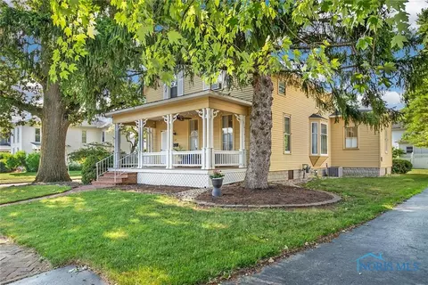 219 E Lima St, Findlay, OH 45840 photo 4