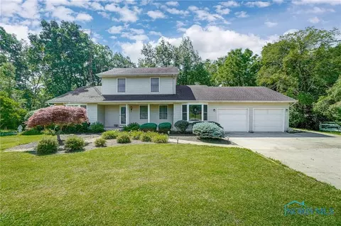 21131 W River Rd, Bowling Green, OH 43402