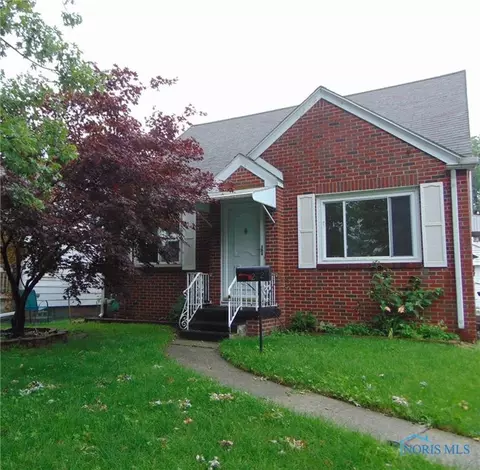 2727 131st St, Toledo, OH 43611