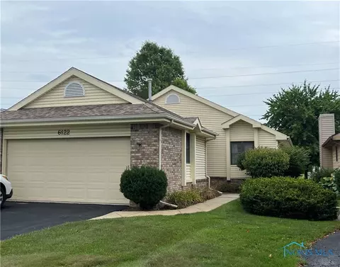 6122 Centennial Rd, Sylvania, OH 43560