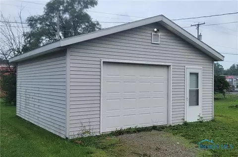 768 N Main St, Paulding, OH 45879 photo 14