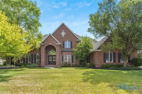 211 Pheasant Run Pl, Findlay, OH 45840