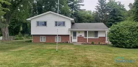 5780 County Rd E #E, Delta, OH 43515