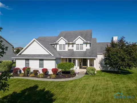4819 Cabriolet Ln, Maumee, OH 43537