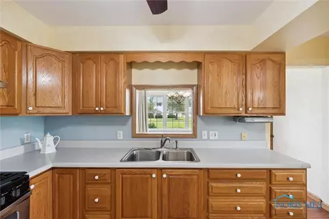 15508 County Rd 10-3, Lyons, OH 43533 photo 21