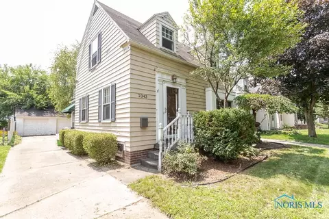 2343 Berdan Ave, Toledo, OH 43613
