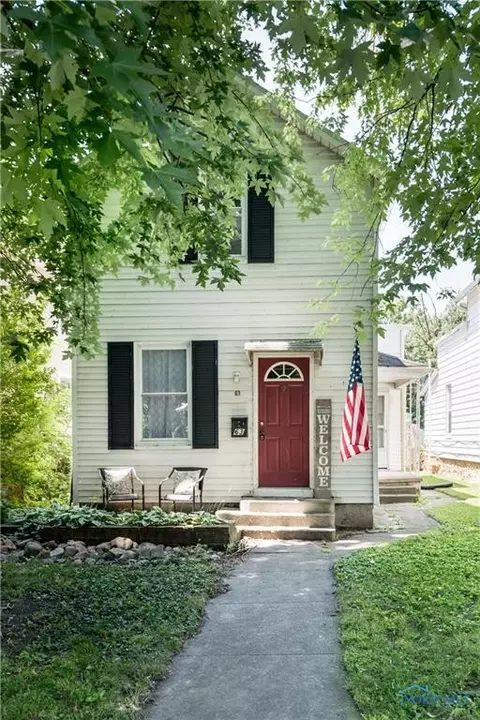 63 Minerva St, Tiffin, OH 44883