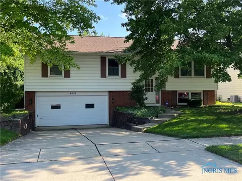 6629 Sue Ln, Maumee, OH 43537
