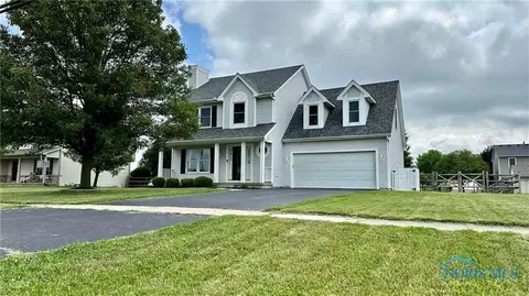 7241 Heller Rd, Whitehouse, OH 43571