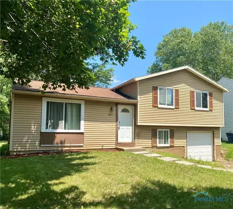 4718 Vallejo Dr, Toledo, OH 43615