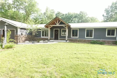 7176 Yawberg Rd, Whitehouse, OH 43571