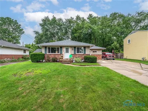 5455 S Glastonberry Rd, Toledo, OH 43613