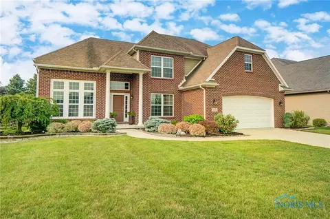 14565 Lake Meadows Dr, Perrysburg, OH 43551
