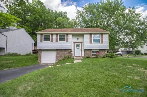 2554 Warner Ave, Toledo, OH 43615