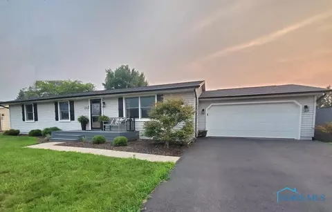 7000 Heller Rd, Whitehouse, OH 43571
