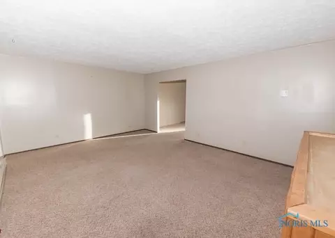 79 Sandy Trl, Willard, OH 44890 photo 16