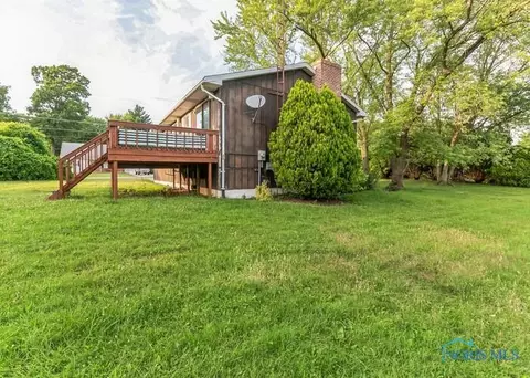 79 Sandy Trl, Willard, OH 44890 photo 3