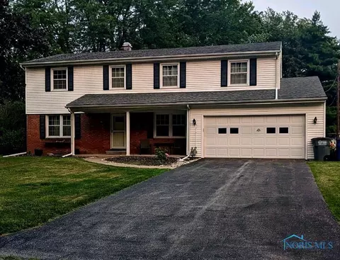 4035 Greenbrook Ct, Toledo, OH 43614