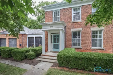 618 Pierce St, Maumee, OH 43537