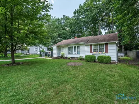5930 Gany Mede Dr, Toledo, OH 43623