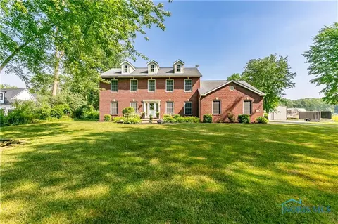 9400 W Bancroft St, Holland, OH 43528