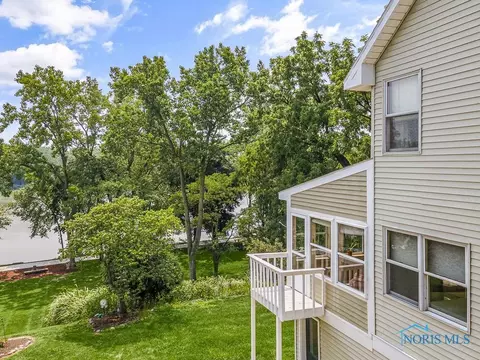 310 E Harrison St, Maumee, OH 43537 photo 40
