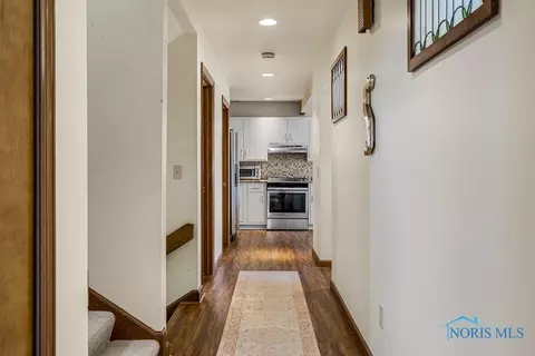 310 E Harrison St, Maumee, OH 43537 photo 22